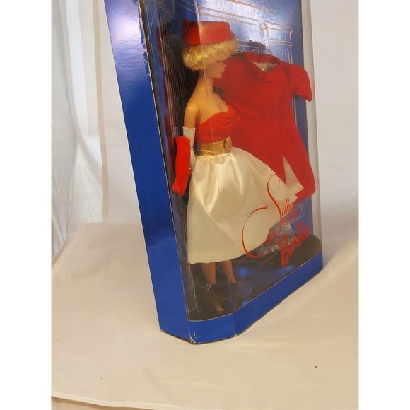 NEW 1997 Barbie Doll Silken Flame 1962 collector edition Blonde NIB 18449 Mattel - Picture 7 of 7